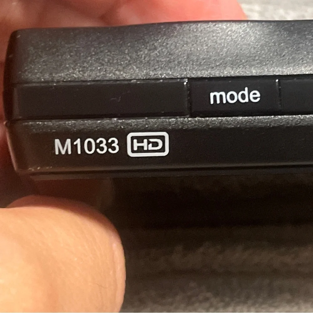 Kodak Black Digital Camera with Kastar Battery Charger - Picture 7 of 13